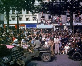 Desfile del 26 HT Les Pingouins. Capítulo: París 26 de agosto, 1944